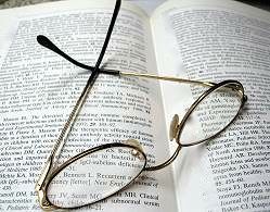 Book_and_Glasses